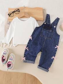 2pcs Baby Girls Set: Solid Ribbed Crew Neck Long Sleeve Top + Bow Decor Denim Bib Pants - White - View 3