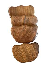 2件/3件/4件檀香按摩工具套装，包括面部和头部按摩刮刀、面部美容按摩棒、用于肌肉放松的身体按摩板