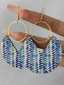 1 Pair Fashionable Wooden Leaf Earrings, Suitable For Daily Wear