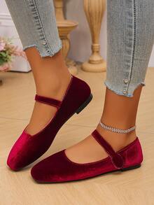 2025 New Fashion Strap Buckle Square Toe Low Heel Green Women's Flat Shoes, Comfortable Soft Bottom Low Vamp Autumn Shoes, Mary Jane Flats, Elegant For Daily Wear, Suede Green Ballet Flats