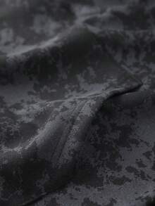 男士轻薄扎染水洗连帽卫衣和抽绳运动裤两件套，老鹰印花图案，连帽卫衣带抽绳和口袋，运动裤腰部也带抽绳，适合春、秋、冬三季街头穿搭、慢跑、通勤、旅行、度假、户外活动，是送给丈夫或男友的理想礼物。 - 彩色 - 查看 6