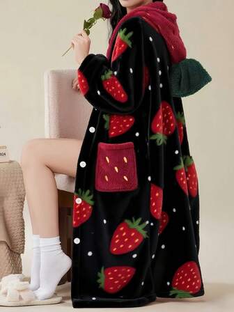 1pc Strawberry Pattern Hooded Casual Robe, Long Sleeve Warm Thermal Lined Thick Button Down Loungewear Bathrobe With Pockets, Women Sleepwear Set, Autumn/Winter, Fluffy, Cozy