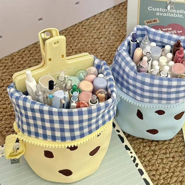 4pcs Creative Cookie Shaped Pencil Case, High-Quality Student Stationery Vertical Flip Storage Bag, Cute Cookie Design Pencil Pouch, Foldable Pencil Bag, Suitable For Student Stationery Organization