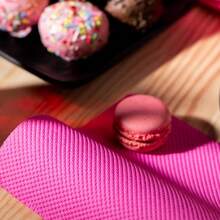 Red Label Fuchsia Paper Napkins - 70 Napkins