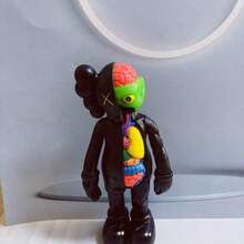 1PC KAWS人体解剖玩具模型动漫模型卡哇伊暴力熊家居摆件桌面装饰玩具适合客厅装饰礼物精美礼品送朋友动漫卡通可动人偶收藏雕像模型