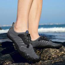 Escarpines para Hombre Zapatos de Agua Zapatos de Deportes Acuáticos Exterior Zapatos de Playa Zapatillas Minimalistas Verano Secado Rápido Antideslizante Interior - Gris-W-1 - Ver 6