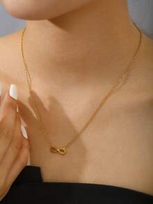 1pc 18k Gold Plated Titanium Steel Women's Infinity Loop Necklace, Perfect For Everyday Wear