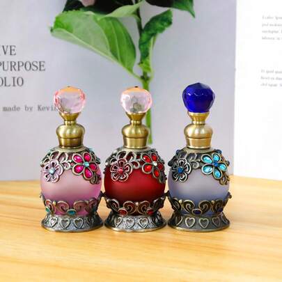 0,5 oz (15 ml) Botella recargable de perfume con forma de bola redonda decorada con piedra de ojo de gato y flores, recipiente de muestreo cosmético, botella decorativa de aceite esencial, accesorio esencial de dama elegante, accesorio de tocador, regalo de vacaciones para mujeres, suministros para el hogar, artículos esenciales de viaje