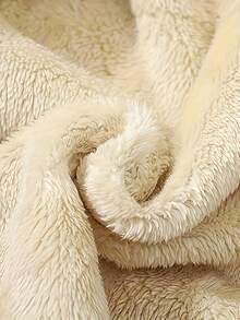 男士字母印花圆领卫衣，宽松版型，保暖内里，长袖灰色卫衣，圆领长袖落肩保暖抓绒休闲套头卫衣，适合秋冬季穿着