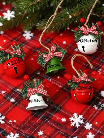 Personliga julklappar. Lasergravyr, Anpassade juldekorationer för hemmet, Julklappsidéer, Jingle Bell julgransprydnader, Julklappar, Juldekorationer, Rustik jul, Presentinslagning och dekorationer