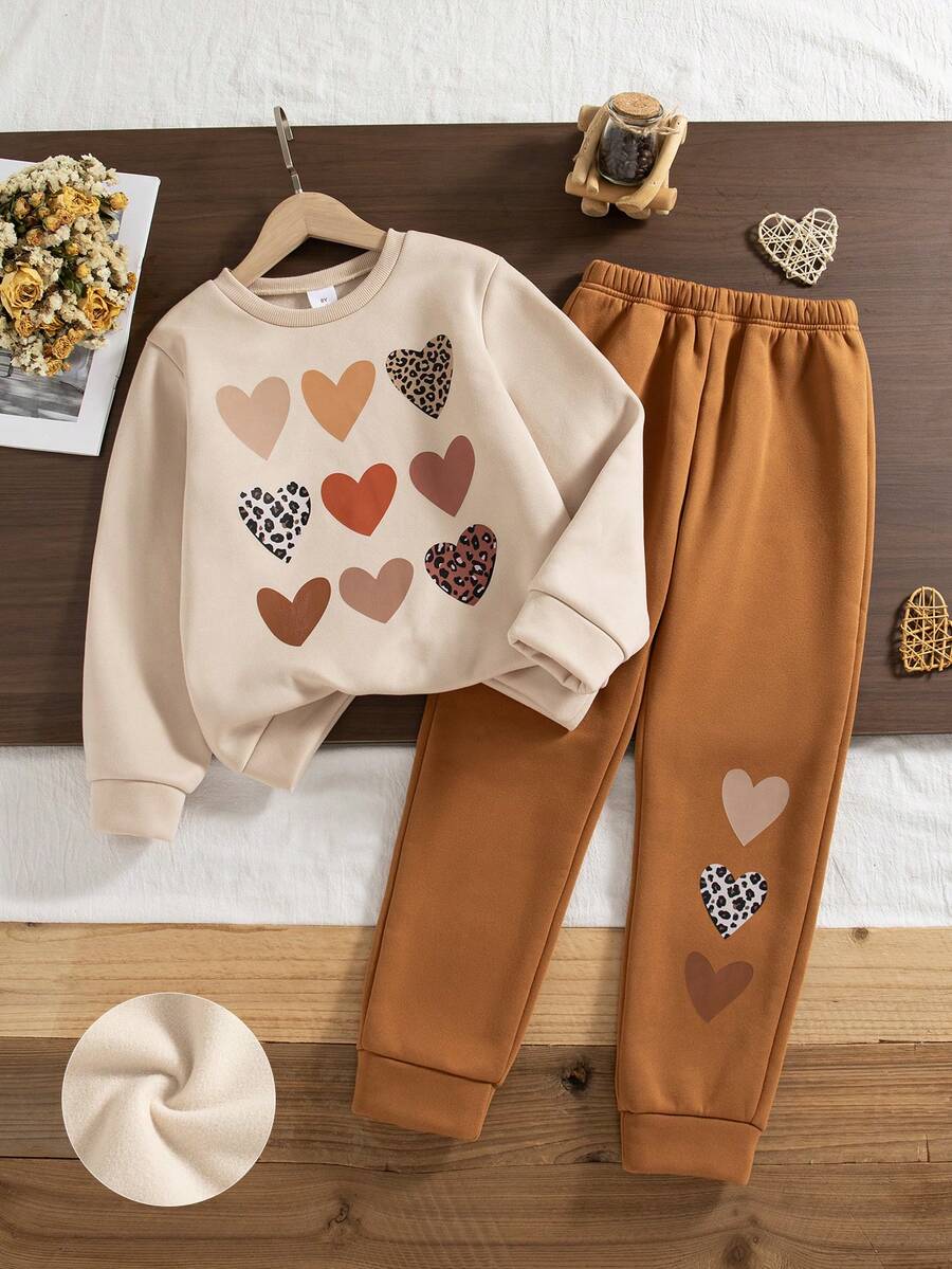 Set 2 piese ținute casual pentru fete preadolescente, hanorac cu mânecă lungă și pantaloni cu guler rotund și imprimeu cu inimă, căptușeală termică, toamnă/iarnă - Kaki - Vizualizare 1