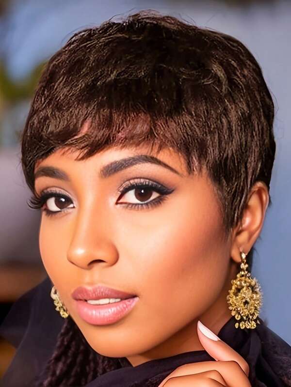 Synthetische Kurzhaarperücke mit Pixie-Schnitt, gerade mit Pony, kurzer Pixie-Bob-Perücke ohne Kleber, geschichtete Pixie-Perücke für kurzen Pixie-Schnitt, vollständig maschinell gefertigte Perücken