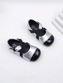 女童鞋秋季新款软底魔术贴公主鞋婴幼儿时尚小皮鞋低帮防滑平底鞋宝宝平底鞋 - 銀色 - 查看 8