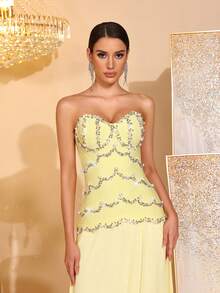 Vestido largo ajustado con decoración de perlas, cuello corazón sin tirantes, elegante para fiesta, cena, boda o eventos festivos - Amarillo - Ver 7