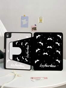 قطعة واحدة، غطاء لوحي دوار مطبوع بنمط الفيونكة ذو نقاط بيضاء مطبوعة على الوجهين، غطاء خلفي شفاف مقاوم للانحناء، مناسب لأجهزة iPad 10/9/11 لعام 2025، يدعم الإيقاظ/السكون التلقائي، دعم متعدد الزوايا، مع فتحة للقلم، إكسسوار غطاء واقي أساسي للمكتب والدراسة، غطاء واقي غير مغناطيسي.