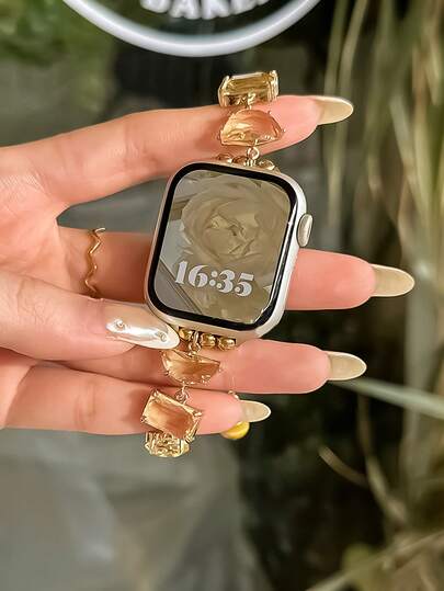 1Pc Copper Artificial Zirconia Crystal Strap AppleWatch Strap, Suitable For AppleWatch Strap Ultra/SE/11/10/9/8/7/5/4/3/2/1 Series, As AppleWatch Ultra2/Ultra/SE/38/41/42/44/45/46/49mm, Women's Fashion Bracelet Accessory. The Best Gift For Girlfriends And Friends, Not Clumsy To Wear, Very Suitable For The Wrist, Only Strap, Not Including Watch And Case