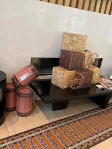 4件套 - 干草捆派对装饰、西部牛仔主题派对装饰、海盗主题派对装饰（含纸桶）、方形和长方形干草捆拍照道具、方形木箱、农舍风格堆叠干草捆纸箱、牛仔竞技生日派对和婴儿派对用品、派对用品、礼品包装、狂野西部拍照道具、农场用品 - 彩色 - 查看 11