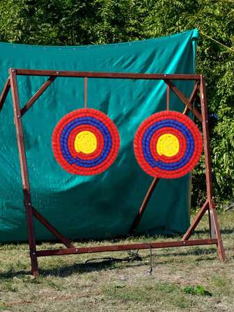 1/2pcs Outdoor Hunting Archery Necessary Practice Target, Vivid Color Round Grass Target, Essential For Archery Lovers, Suitable For Outdoor Hunting Shooting Practice, Easy To Pull Out Arrows, Outdoor Shooting Entertainment, Can Be A Practical Gift For Family And Friends
