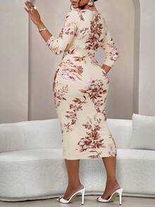 BIUBIU Women's Plus Size Fashionable Wave Prints Crisscross Wrap Three-Quarter Sleeves V-Neck Ruched Bodycon Dress (Random Print) - Brown - View 3