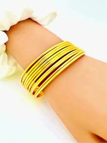 5入組鍍金閃閃發亮手鐲及2mm線狀手鐲,適合女性日常佩戴