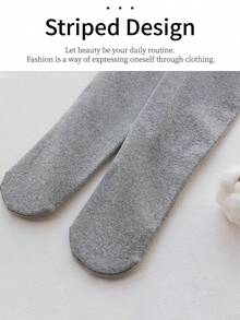 女士加厚保暖连裤袜，竖条纹设计，高弹羊毛混纺面料，修身显瘦，秋冬季休闲、办公、居家穿着保暖舒适