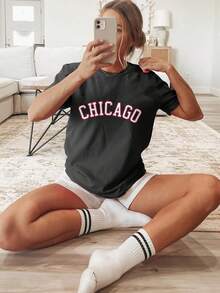 1 Piece Chicago Letter Print T-Shirt, Chicago Letter Print Crew Neck T-Shirt, 100% Cotton, Casual Style, Knitted Fabric, Regular Length, Suitable For All Seasons - 黑色 - 查看 1