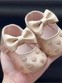 婴儿刺绣心形图案学步鞋，0-1岁