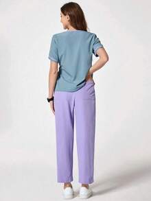 Fashionable Colorblock V-Neck Short Sleeve Multi-Pocket Set, Stylish Outfit For Beauty Salon, Nanny, Maternity Center, Scrub, Casual Lightweight Suit - Mint Blue - View 2