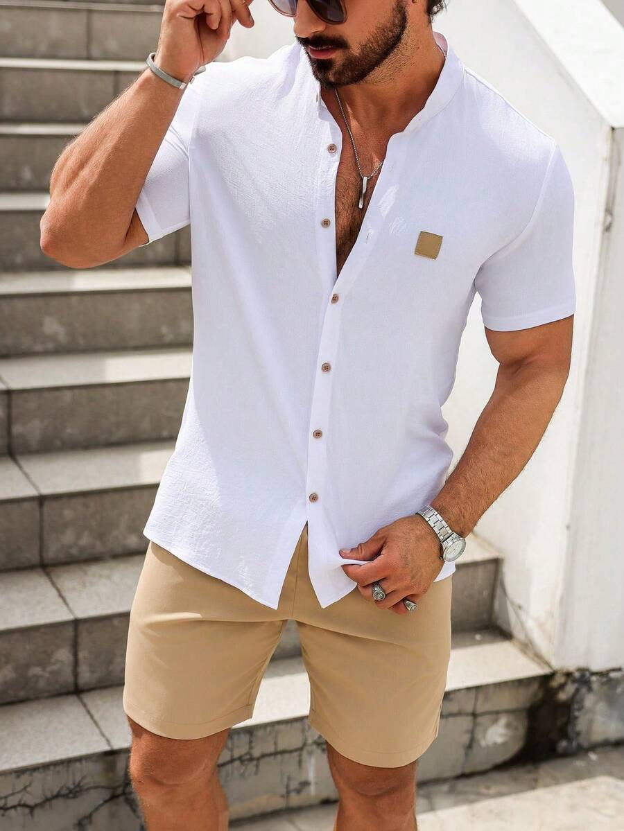 Conjunto informal de dos piezas para hombre para verano: camisa lisa de manga corta + pantalones cortos - Blanco - Ver 1