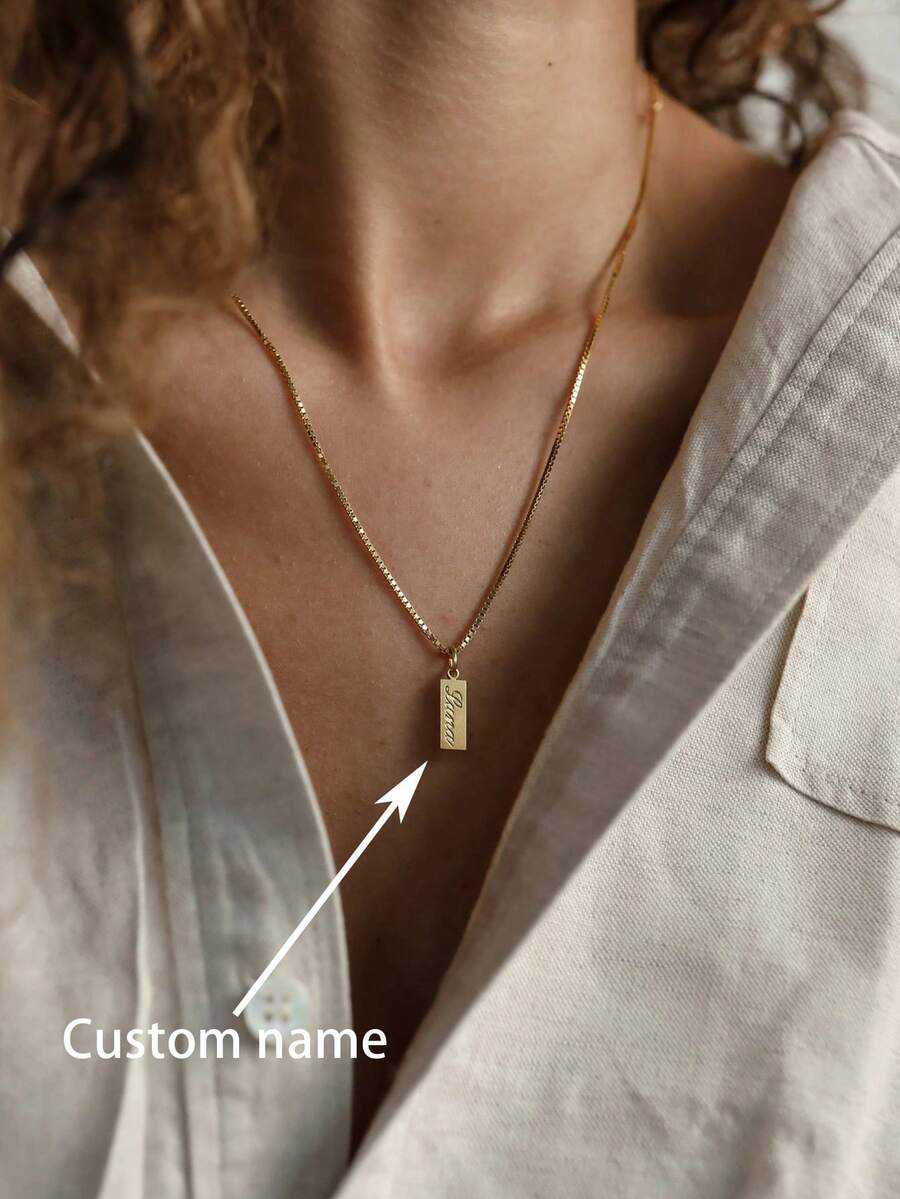 1 Stück quadratischer Namensschild Halskette mit Gravur, hochwertige Box Halskette, individuell anpassbarer Name oder Text, individuelle Halskette, Damen Halskette, individuelle Mode-Schmuckstücke, anpassbare Artikel, Namenskette, indivAnfangsbuchstabe Initial-Anhänger Halskette, individuelles Weihnachtsgeschenk, Halloween Schmuck, Geburtstagsgeschenk, Jahrestags-Geschenk, geeignet für Familie, personalisierter Schmuck für Liebende - Verschiedenfarbig - Übersicht 1