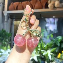 1 Piece Cherry Wallet Pendant Keychain - Red Lip Bag Charm, Purple And Green Resin Fruit, Durable Iron Parts, Suitable Car Keys, Wallet Accessories, Cute Keychain - Quả anh đào xanh trong suốt giống như thạch mạ điện - Xem 4