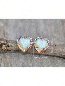 1 Pair Dainty White Opal Rainbow Small Heart Stud,Multi Colored Opal Halo Earrings,For Daily Wear, Parties,And Holidays,Birthstone Earrings,Christmas Gift - 彩色 - 查看 3