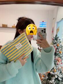 1个装毛绒保暖羊羔绒化妆包，横条纹防水，波浪点图案，女士化妆包，小巧收纳化妆盒，女士旅行包，铅笔盒，日常大容量化妆刷旅行洗漱包，化妆包，旅行必备，情人节礼物，房间装饰，钱包必备，女士化妆包，钱包必备物品，邮轮必备，设计师手提包，基础款，梳妆台必备，房间，可爱化妆包 - 黃色 - 查看 4