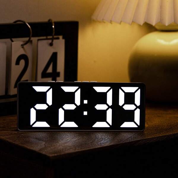 1 Stück LED Spiegelleuchte elektronische Weckuhr mit Echtzeit-Temperaturanzeige, einstellbare Helligkeit, USB-betrieben oder batteriebetrieben, Tisch-Weckuhr, dekorative Uhr