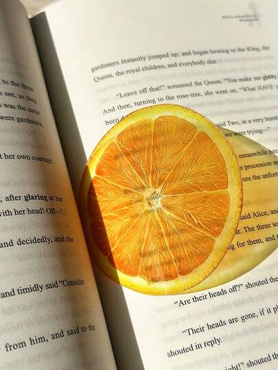 1 件彩色创意水果片书签，苹果、葡萄、橙子、西瓜、透明亚克力阅读标记