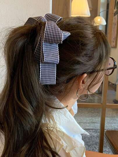 1个可爱格子蝴蝶结香蕉发夹，适合日常扎马尾辫，也可作发爪、发夹、发卡、发卡、头饰、女士发饰、发卡