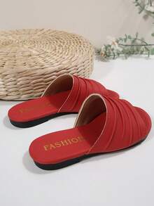 Dép xăng đan thời trang ngoài trời cho trẻ em, dép đế bằng mũi vuông mùa hè, dép quai đơn, giày mới cho bé gái, dép đi biển thời trang. - Đỏ - Xem 6