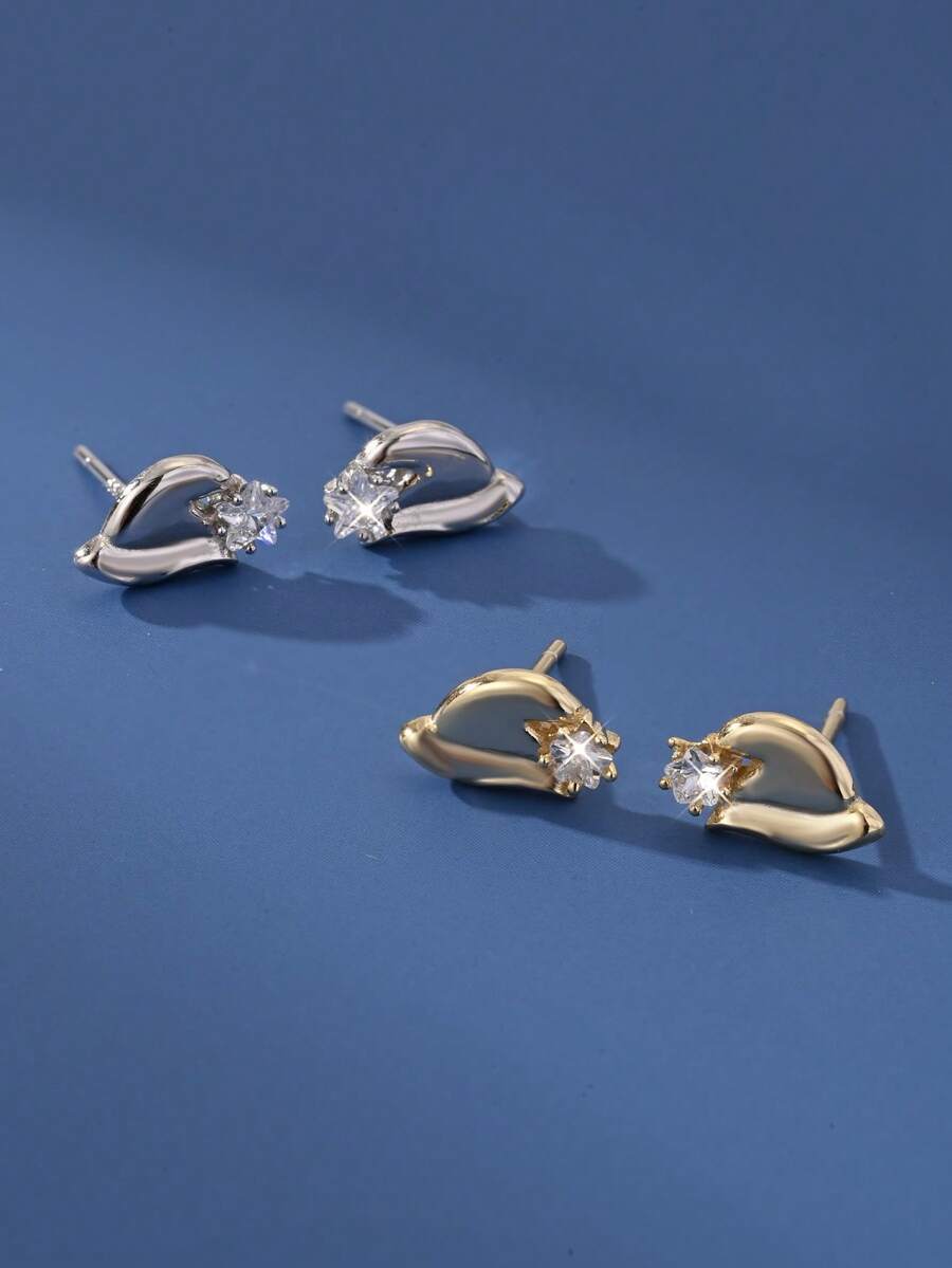 1 para uroczych kolczyków-sztyftów ze srebra próby 925 w kształcie choinki i Świętego Mikołaja dla kobiet