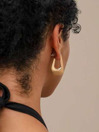 1 par de pendientes retro con diseño geométrico exagerado y patrón espiral minimalista