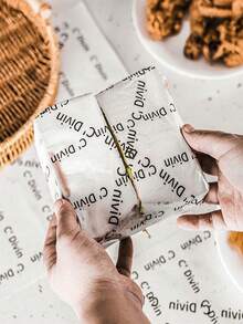 10/50/100 sztuk białych francuskich papierów do pieczenia, papier pochłaniający tłuszcz z smażonych potraw, specjalny papier do smażenia w kuchni, odtłuszczający papier do pakowania frytek z grilla i smażonego kurczaka, papier do pieczenia, odpowiedni do deserów, hamburgerów, ciast, odpowiedni na Święto Dziękczynienia i Boże Narodzenie