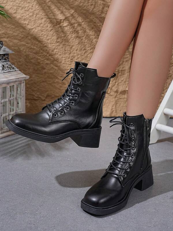 Stivali vintage con cerniera laterale e lacci, stivaletti alla moda per l'autunno/inverno per donna