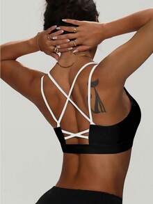 女士纯色圆领交叉可拆卸衬垫时尚针织运动文胸 - 黑色 - 查看 2