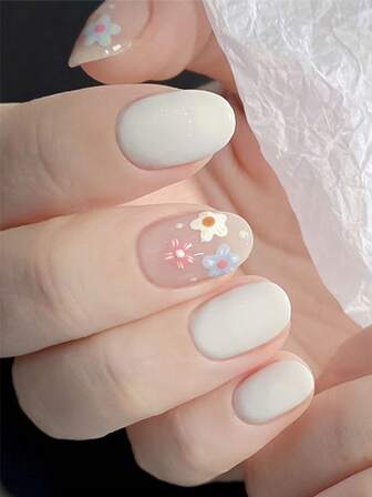 30 piezas/Caja Pegatinas de uñas ovaladas cortas con flores rosas y blancas lindas y frescas, incluye 1 gel de gelatina y 1 lima de uñas, dulce y femenino, adecuado para mujeres y niñas