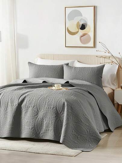 HAIDREN 2/3pcs Quilt Set Bedspreads( Include 1 Quilt 1 Or 2 Pillowcases) Lightweight Microfiber Bedspread - Modern Style Coin Pattern Coverlet Soft And Skin-Friendly Quilt Anti-Allergy And Machine Washable Suitable For School Dormitories