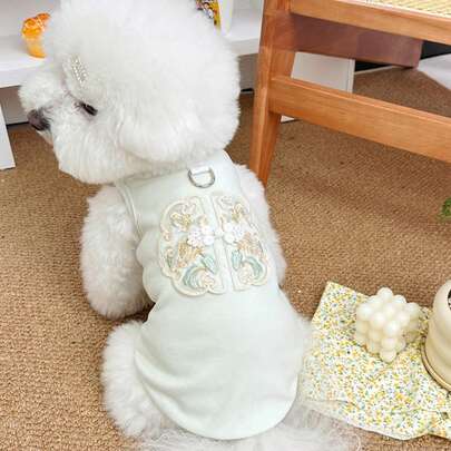 1 peça de roupa nova estilo chinês para animais de estimação, lançamento de outono, colete para cães/gatos com bordado e coleira, adequado para animais de estimação