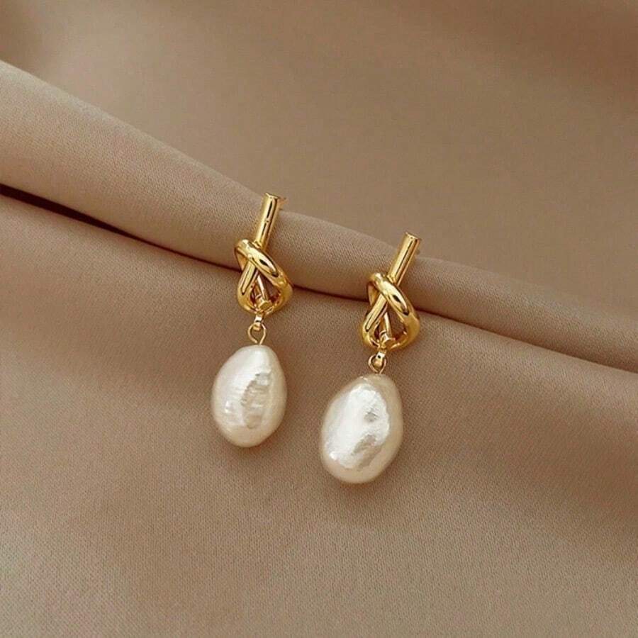 Knotted Pearl French Temperament Niche Fashion Personality Light Luxury Stud Earrings Fashion Commuting High-End Women's Jewelry Earrings - 金色 - 查看 1