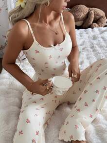 Nina Bonheur 2pcs Ditsy Floral Women Camisole Crop Top + Elastic Waist Straight Pants Pajama Sleepwear Set