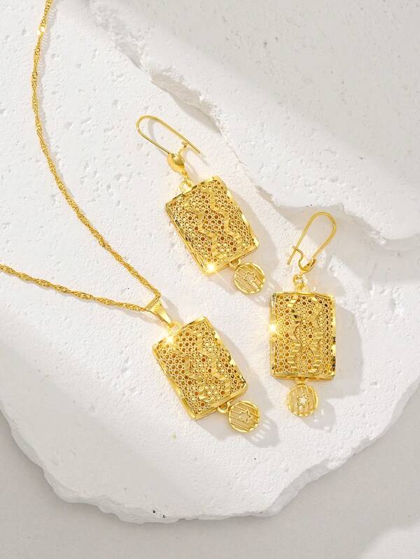 طقم مجوهرات أنيق وأنيق من النحاس المطلي بالذهب عيار 24 قيراط للنساء، يشمل قلادة وأقراط/سعر المصنع المباشر/استبدال المجوهرات الذهبية