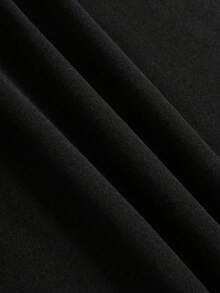 Santa Cruz Shark Graphic Hoodie Unisex Streetwear Sweatshirt With Bold Print And Front Pocket Design - Đen - 36 - Xem 6