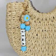 1个定制雏菊硅胶钥匙扣，可个性化定制姓名扣，纪念礼物，女士礼物，男士礼物，手机配件，个性化礼物，趣味礼物，新年魅力 - 柔和淡色 - 查看 18